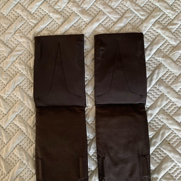 Buddy Pouch On the Go Phone Belt Pouch-Set of 2 - Picture 5 of 9